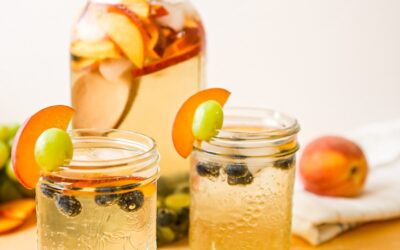 Simple and Tasty White Wine Sangria