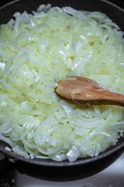 The Best Classic French Onion Soup - My Sweet Mess